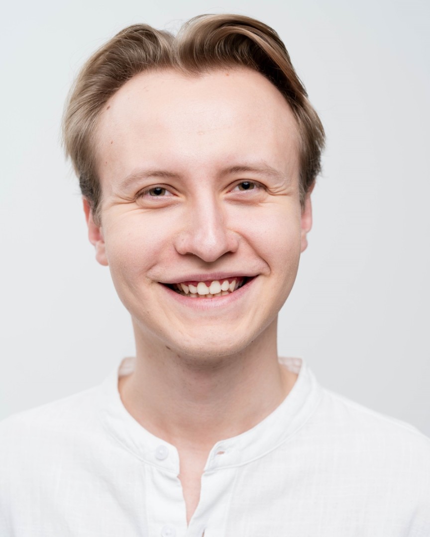 Владимир Антонов